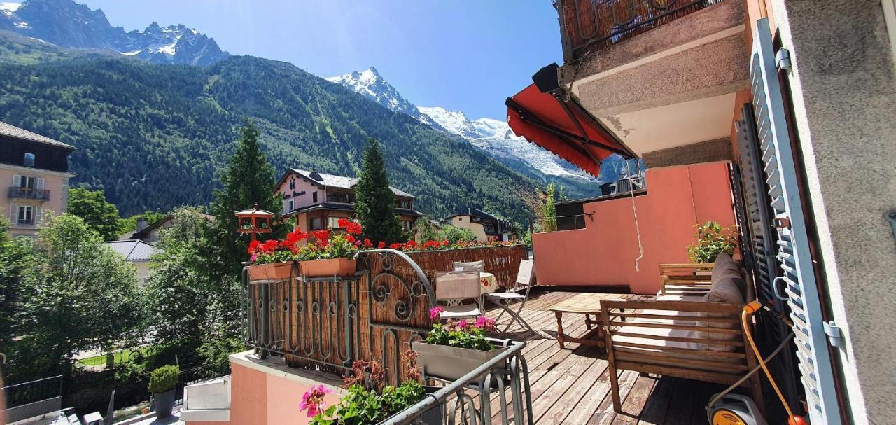 Ferienwohnung Chamonix Hyper Centre . Terrasse Vue Mont Blanc . Parking Exterior foto
